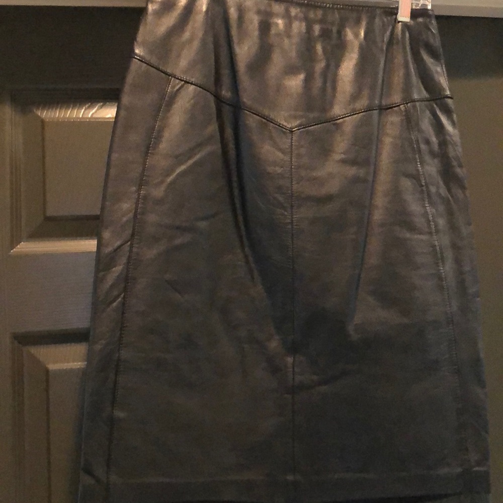 Leather skirt